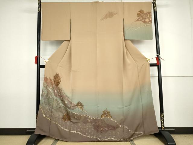 平和屋着物●中国三大刺繍　スワトウ刺繍　汕頭刺繍　蘇州刺繍　総刺繍　訪問着　更紗花唐草文　暈し染め　金銀糸　正絹　逸品　AABJ8688cs