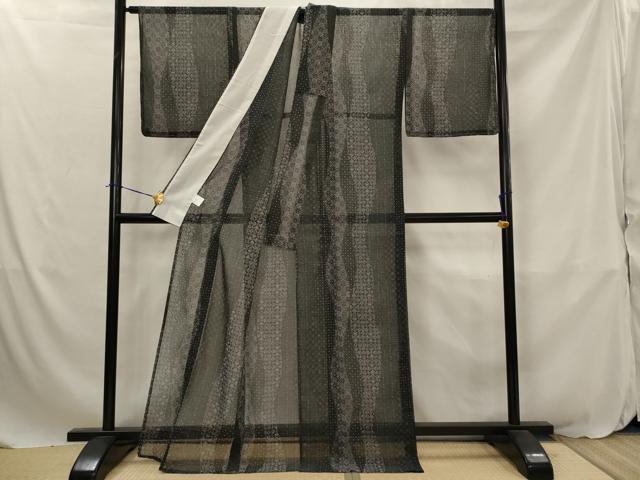 平和屋着物＊夏物　小紋　紗　立涌寄柄　黒地　洗える着物　未使用　AABJ8794st