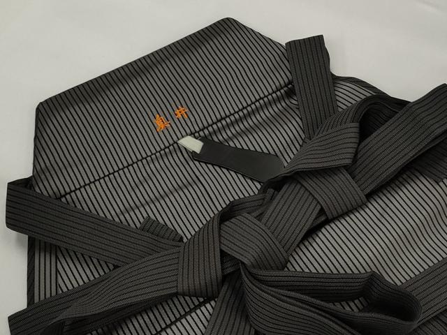 平和屋着物＊夏物 男性 馬乗り袴 縦絽 縞 正絹 逸品 CABH3947thの通販