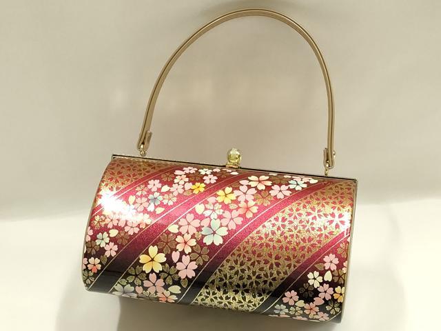 平和屋着物▼和装小物　和装バッグ　振袖用　ハンドバッグ　エナメル　斜縞　桜　金彩　暈し　逸品　AABJ8933ay
