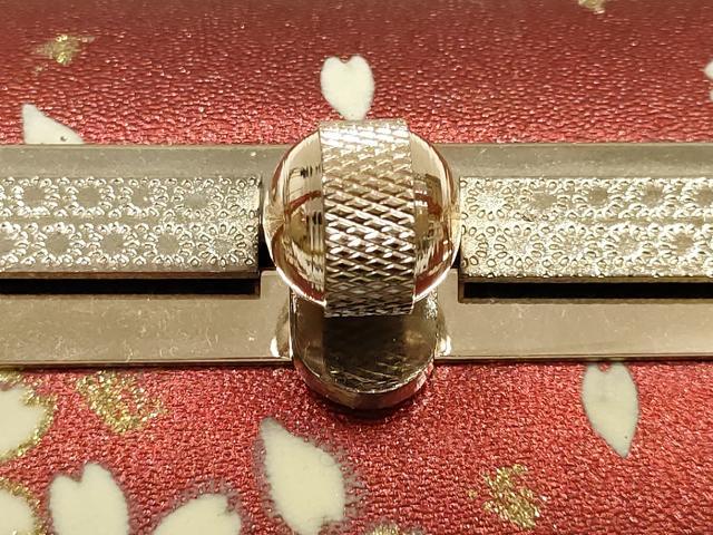 平和屋着物▼和装小物　和装バッグ　振袖用　ハンドバッグ　エナメル　舞花文　桜　金彩　暈し　逸品　AABJ8934ay