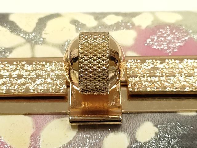 平和屋着物▼和装小物　和装バッグ　振袖用　ハンドバッグ　MICHELE MARTUCCI　エナメル　舞花文　銀彩　暈し　逸品　AABJ8939ay