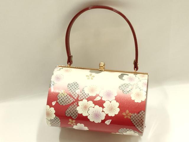 平和屋着物▼和装小物　和装バッグ　振袖用　ハンドバッグ　エナメル　舞花文　金銀彩　暈し　逸品　AABJ8944ay