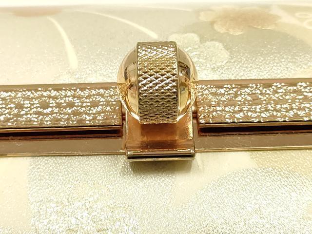 平和屋着物▼和装小物　和装バッグ　振袖用　ハンドバッグ　エナメル　舞花文　桜　金彩　暈し　逸品　AABJ8959ay