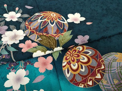 平和屋着物●豪華振袖　花毬文　暈し染め　金彩　京都きもの友禅扱い　正絹　逸品　AABJ9207ck