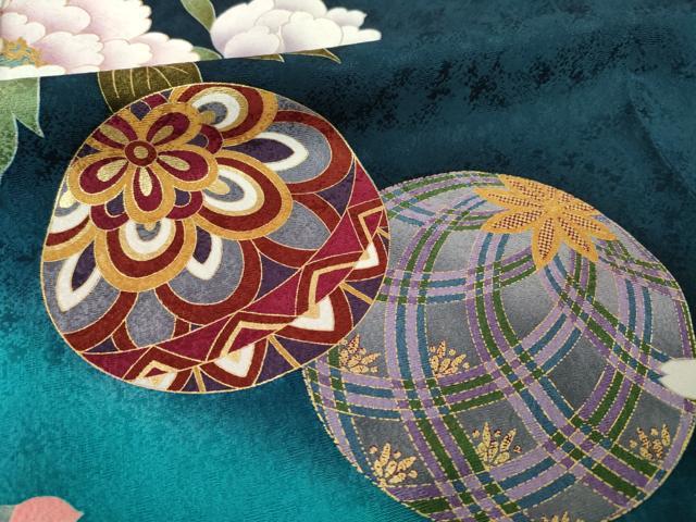 平和屋着物●豪華振袖　花毬文　暈し染め　金彩　京都きもの友禅扱い　正絹　逸品　AABJ9207ck