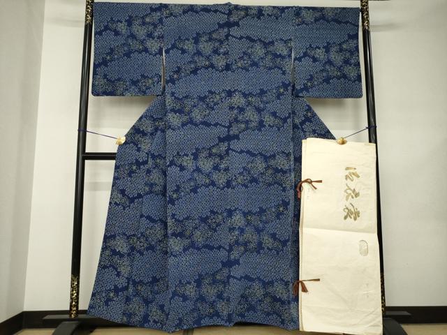 平和屋着物●浦野理一　型染　小紋　藍　舞花文　鬼しぼ縮緬　たとう紙付き　正絹　逸品　AABJ9226ck