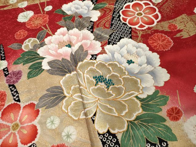 平和屋着物●豪華振袖　駒刺繍　枝花文　暈し染め　金彩　正絹　逸品　AABJ9241ck