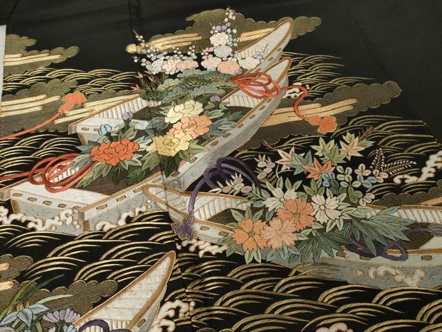 平和屋着物●豪華黒留袖　作家物　総刺繍　渡し船　草花文　正絹　逸品　AABJ9246ck