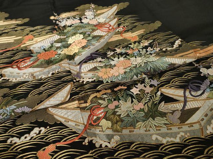 平和屋着物●豪華黒留袖　作家物　総刺繍　渡し船　草花文　正絹　逸品　AABJ9246ck