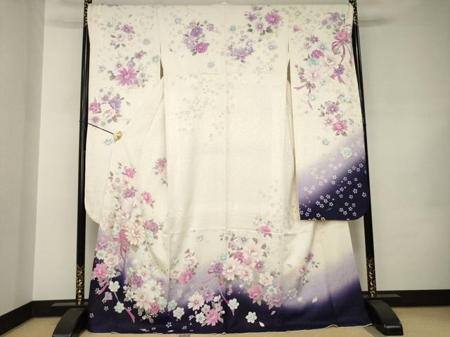 平和屋着物●豪華振袖　舞花文　暈し染め　金銀彩　銀通し地　鈴乃屋扱い　ロング丈　正絹　逸品　AABJ9271ck