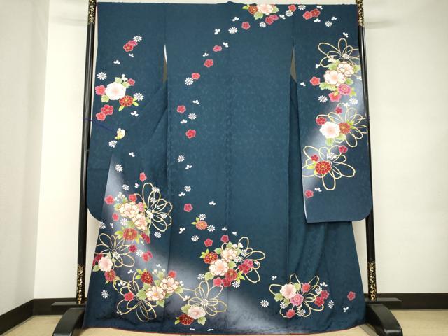 平和屋着物●豪華振袖　駒刺繍　舞花文　暈し染め　金彩　ロング丈　正絹　逸品　AABJ9274ck