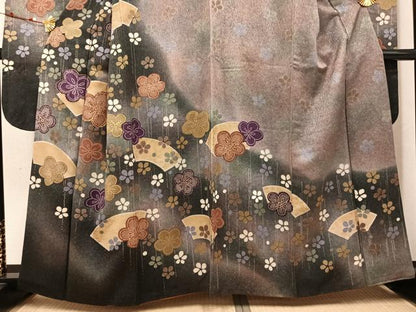 平和屋着物●豪華振袖　駒刺繍　地紙梅文　金彩　正絹　逸品　AABJ9301ph