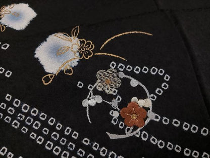 平和屋着物●訪問着　絞り　刺繍　舞花文　黒地　金彩　正絹　逸品　AABJ9316ph