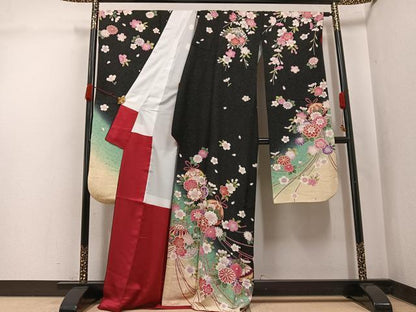 平和屋着物●豪華振袖　花毬文　黒地　金彩　金通し地　正絹　逸品　AABJ9318ph