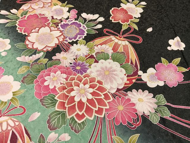 平和屋着物●豪華振袖　花毬文　黒地　金彩　金通し地　正絹　逸品　AABJ9318ph