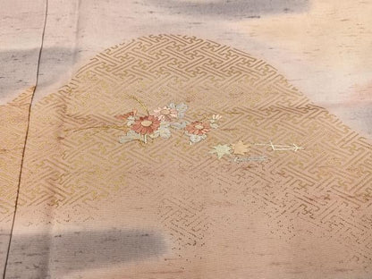 平和屋着物●訪問着　紬地　刺繍　遠山霞草花文　暈し染め　金彩　正絹　逸品　AABJ9340ph