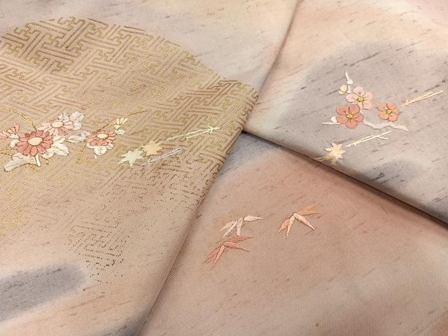 平和屋着物●訪問着　紬地　刺繍　遠山霞草花文　暈し染め　金彩　正絹　逸品　AABJ9340ph