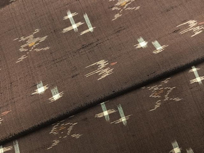 平和屋着物●上質な紬　琉球絣文様　正絹　逸品　AABJ9350ph