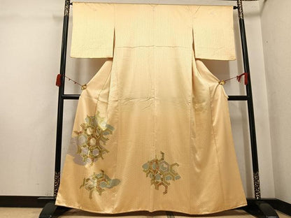 平和屋着物●色留訪問着　駒刺繍　亀甲草花文　金彩　正絹　逸品　AABJ9352ph
