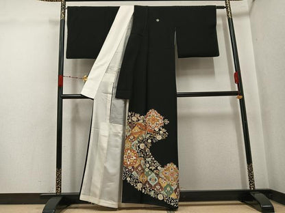平和屋着物●豪華黒留袖　駒刺繍　鳳凰花文　金彩　正絹　逸品　AABJ9354ph