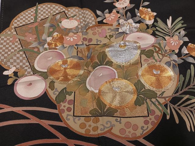平和屋着物●豪華黒留袖　作家物　駒刺繍　花鳥文　金彩　正絹　逸品　AABJ9355ph