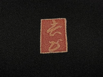 平和屋着物●豪華黒留袖　作家物　駒刺繍　花鳥文　金彩　正絹　逸品　AABJ9355ph
