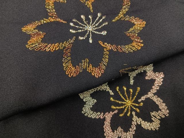 平和屋着物●女性　行灯袴　刺繍　舞桜文　金銀糸　洗える着物　未使用　AABJ9366ph
