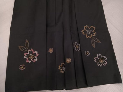 平和屋着物●女性　行灯袴　刺繍　夜桜　黒地　洗える着物　AABJ9367ph