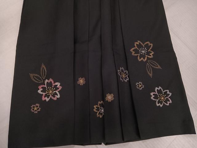 平和屋着物●女性　行灯袴　刺繍　夜桜　黒地　洗える着物　AABJ9367ph