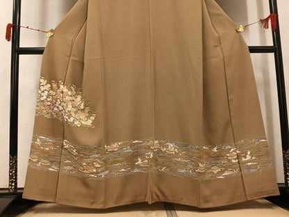 平和屋着物●訪問着　駒刺繍　風景草花文　金彩　正絹　逸品　AABJ9381ph