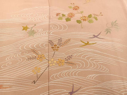 平和屋着物●訪問着　駒刺繍　立波花鳥舞蝶文　金彩　正絹　逸品　AABJ9396ph