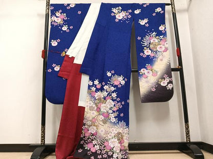 平和屋着物●豪華振袖　刺繍　花毬文　暈し染め　金彩　銀通し地　正絹　逸品　AABJ9411ph