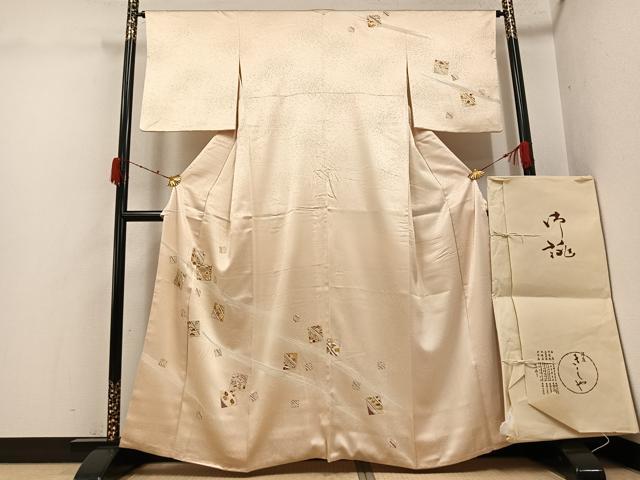 平和屋着物●銀座きしや　訪問着　駒刺繍　色紙吉祥草花文　金彩　たとう紙付き　正絹　逸品　AABJ9420ph