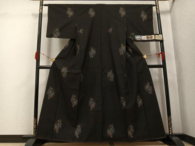 平和屋着物●本場大島紬　カタス9マルキ　古代染色　純泥染　地空き　桜　美紀大島謹製　証紙付き　正絹　逸品　未使用　AABJ9435ph