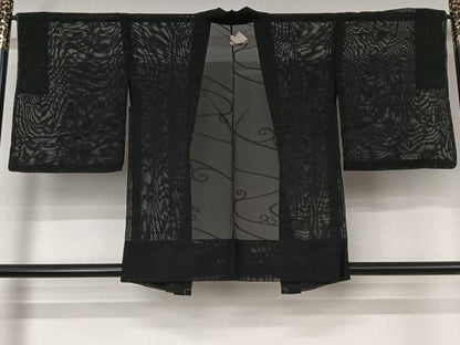 平和屋着物▽羽織　スリーシーズン　春夏秋　塵除け　唐草文　黒地　正絹　逸品　AABJ9738jh