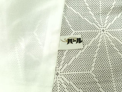 平和屋着物▽本場大島紬　白大島　単衣　9マルキ　麻の葉文様　株式会社大山謹製　証紙付き　正絹　逸品　AABJ9754jh
