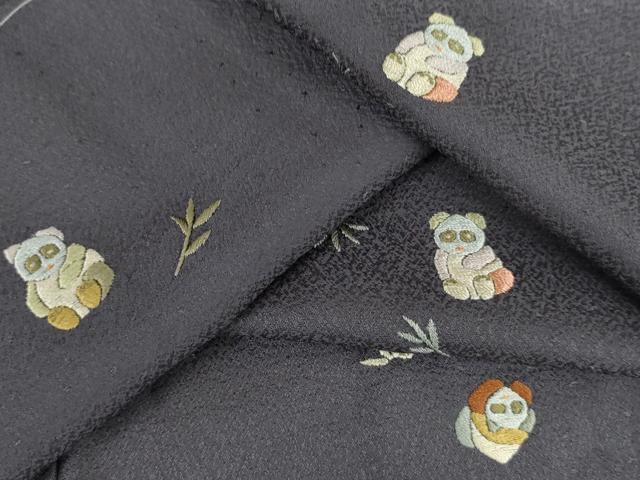 平和屋着物●上質な小紋　総刺繍　パンダ　笹　正絹　逸品　未使用　AABJ9843cs