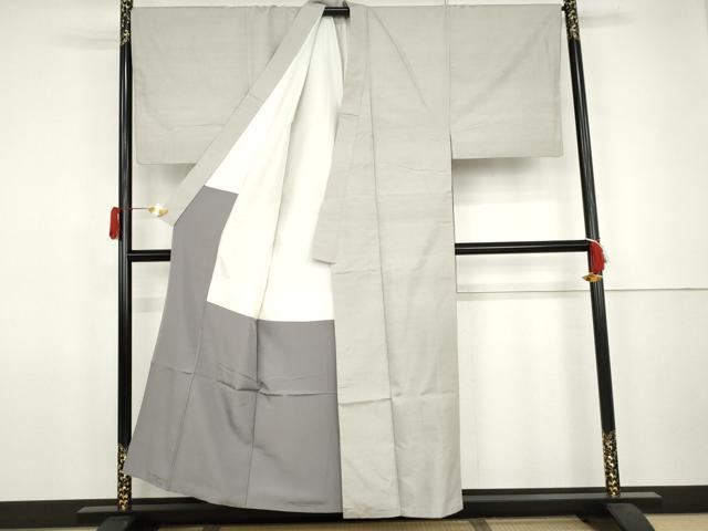 平和屋着物●男性　結城紬　色無地　絹鼠色　正絹　逸品　AABJ9847cs