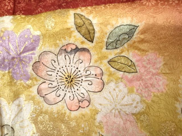 平和屋着物●越後十日町の一流染匠　桐屋・翠山工房　振袖　辻が花　暈し染め　金彩　金通し地　正絹　逸品　AABJ9914cs
