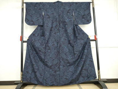 平和屋着物●結城紬　100亀甲　絵巻吉祥花文　正絹　逸品　AABJ9994cs