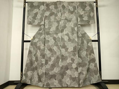 平和屋着物●上質な小紋　割付鮫小紋柄　黒地　正絹　逸品　AABK0028ck
