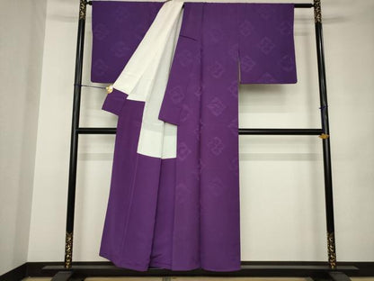 平和屋着物●上質な色無地　松皮菱吉祥地紋　葡萄色　正絹　逸品　AABK0040ck