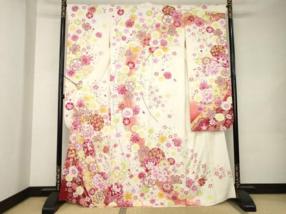 平和屋着物●豪華振袖　刺繍　花蝶文　暈し染め　正絹　逸品　AABK0108ck
