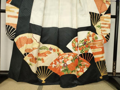 平和屋着物●豪華振袖　駒刺繍　扇面花車文　黒地　金彩　正絹　逸品　AABK0120ck