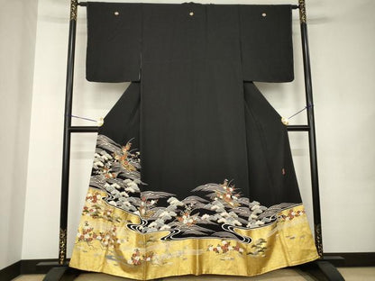 平和屋着物●豪華黒留袖　作家物　駒刺繍　流水花文　船　金彩　正絹　逸品　AABK0129ck