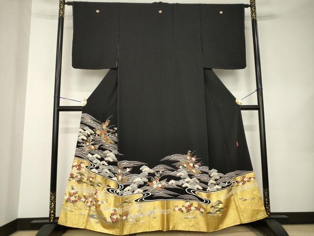 平和屋着物●豪華黒留袖　作家物　駒刺繍　流水花文　船　金彩　正絹　逸品　AABK0129ck