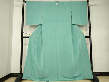 平和屋着物●人間国宝　吉田玉男　色無地　薄青色　鬼しぼ縮緬　正絹　逸品　AABK0142ck