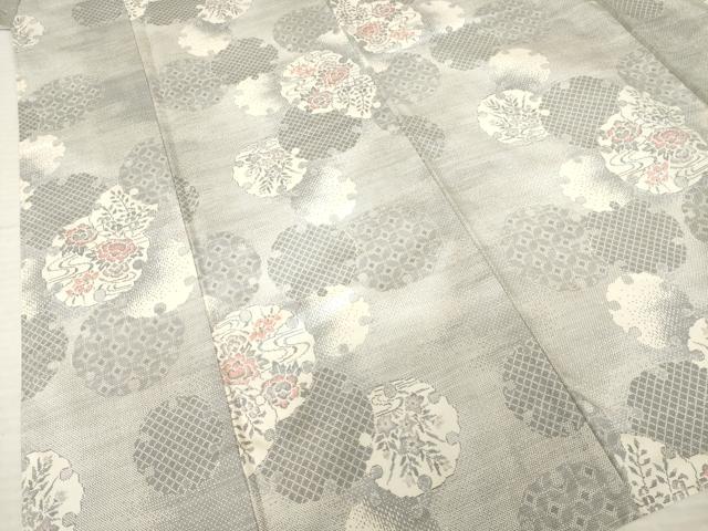 平和屋着物●本場大島紬　白大島　9マルキ　雪輪重ね花文　正絹　逸品　AABK0143ck