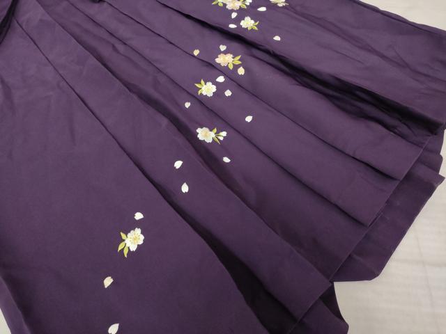 平和屋着物●女性　行灯袴　総刺繍　舞桜文　洗える着物　AABK0148ck